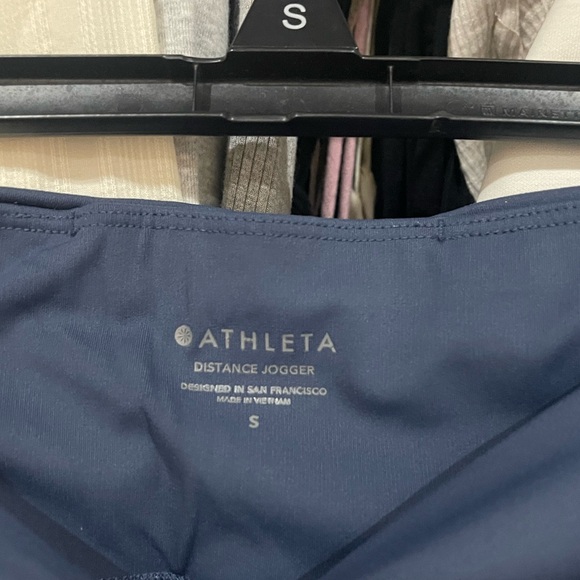 Athleta distance jogger - Picture 5 of 5